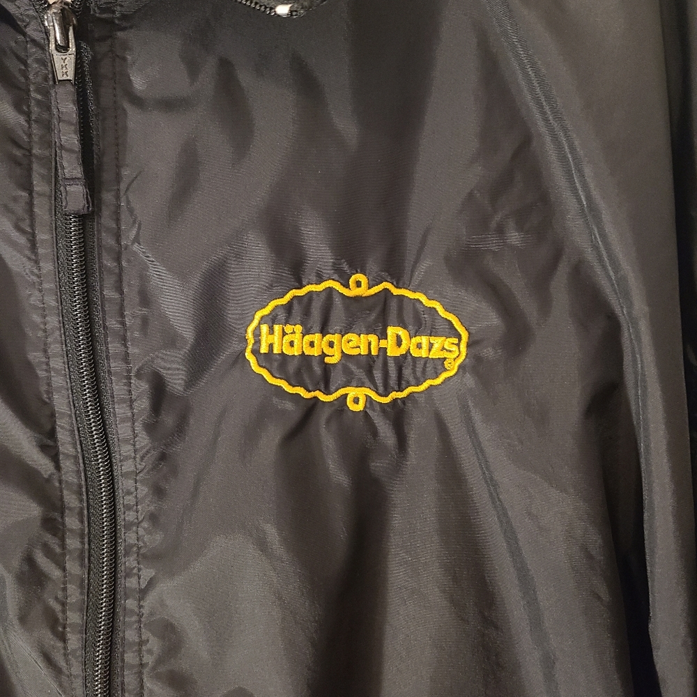 Häagen-Dazs Windbreaker